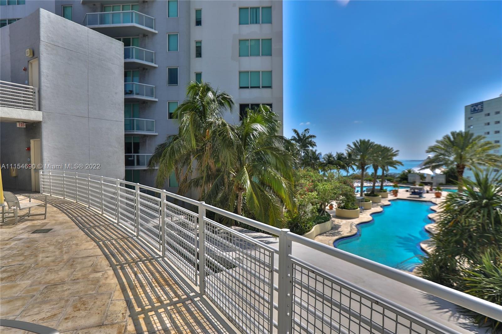 VIZCAYNE NORTH CONDO - Residential Lease