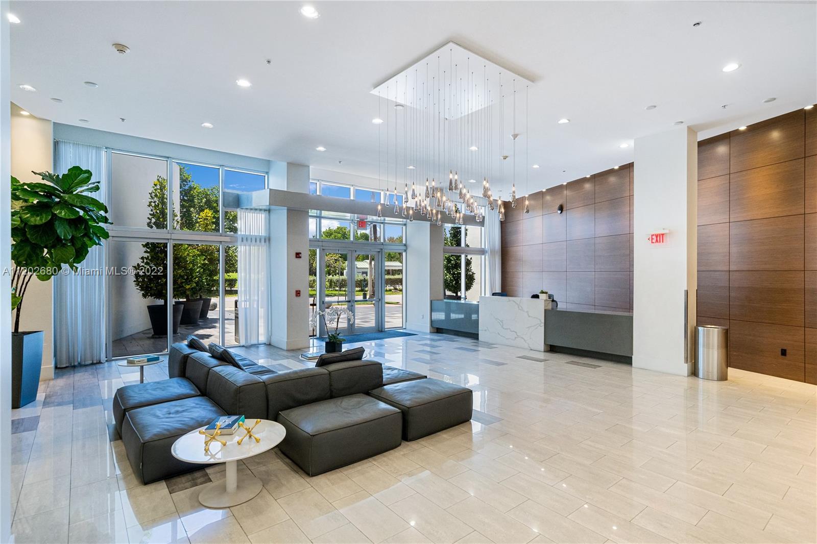 THE MERIDIAN CONDO - Residential