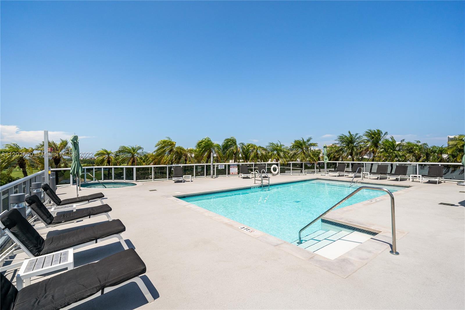 THE MERIDIAN CONDO - Residential
