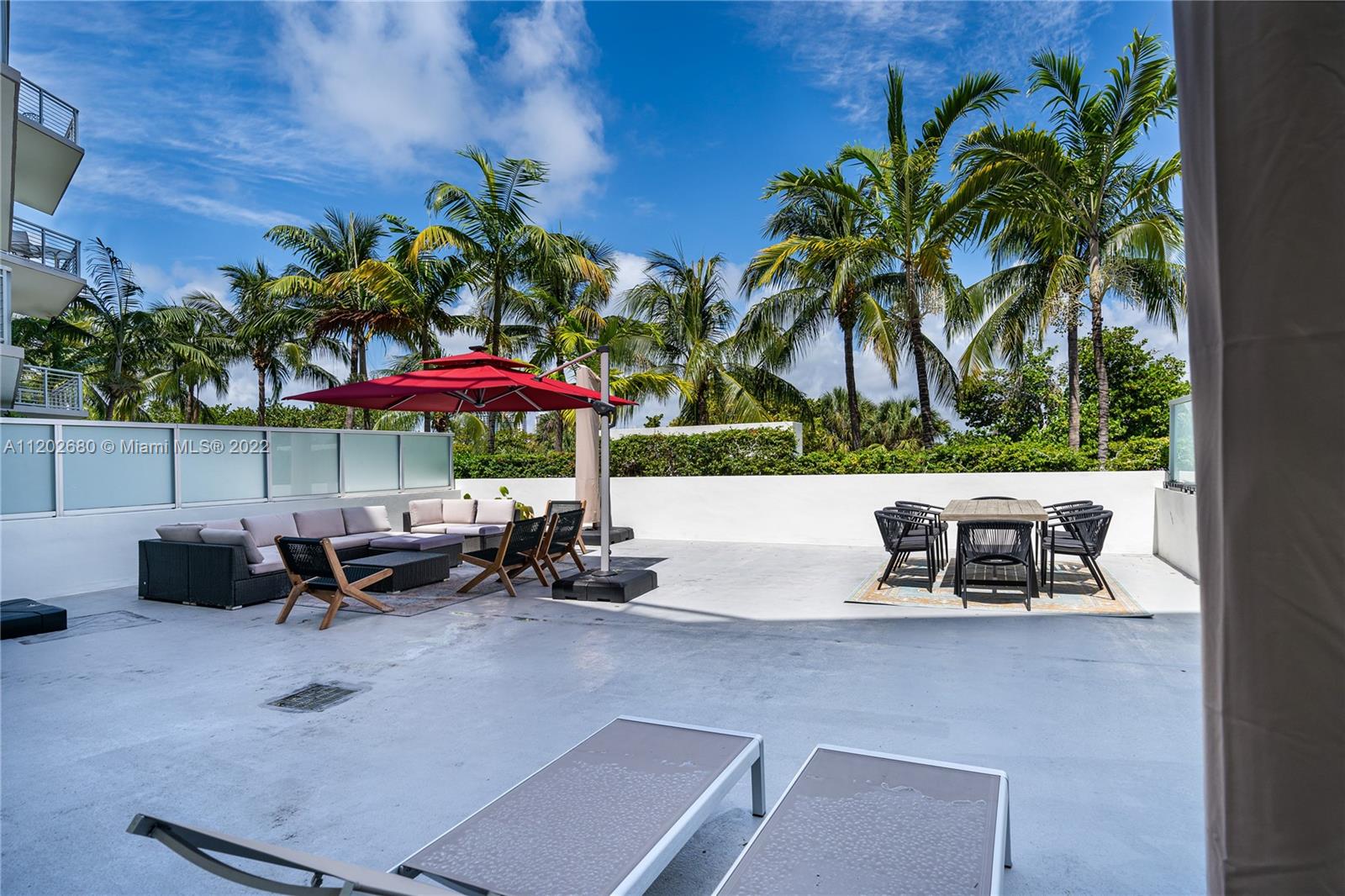 THE MERIDIAN CONDO - Residential