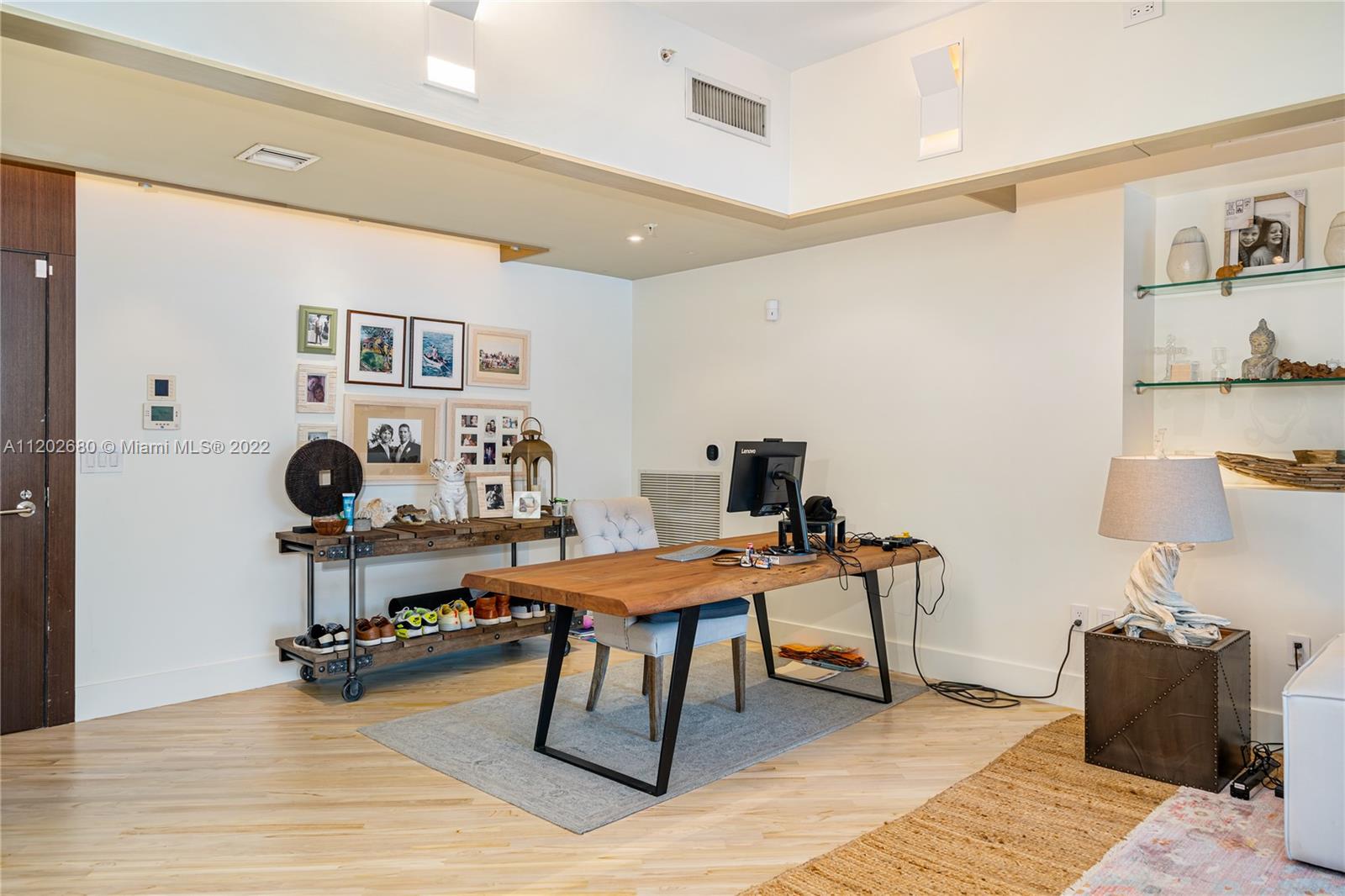 THE MERIDIAN CONDO - Residential