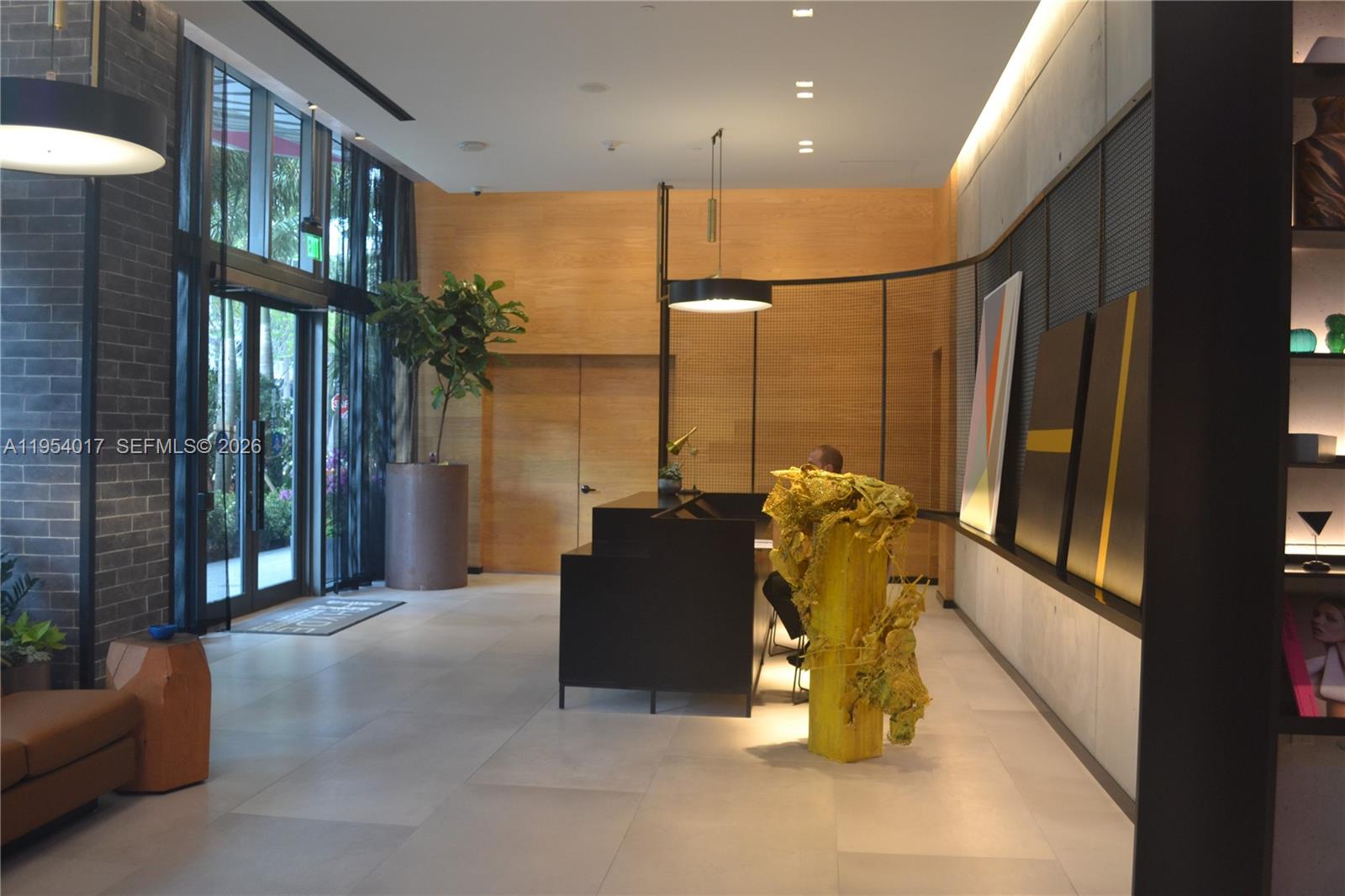 3401 MIDTOWN CONDO - Residential