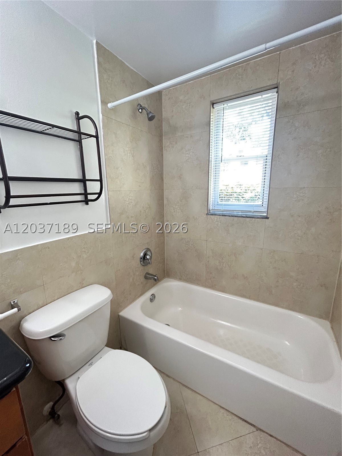 FAIRGREEN R/S - Residential Lease