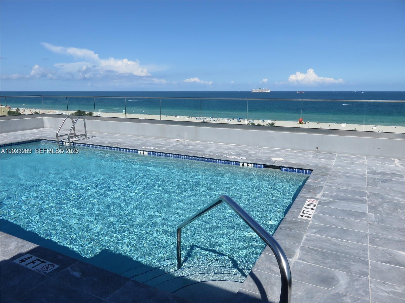 ISLANDER CONDO APTS - Residential Lease