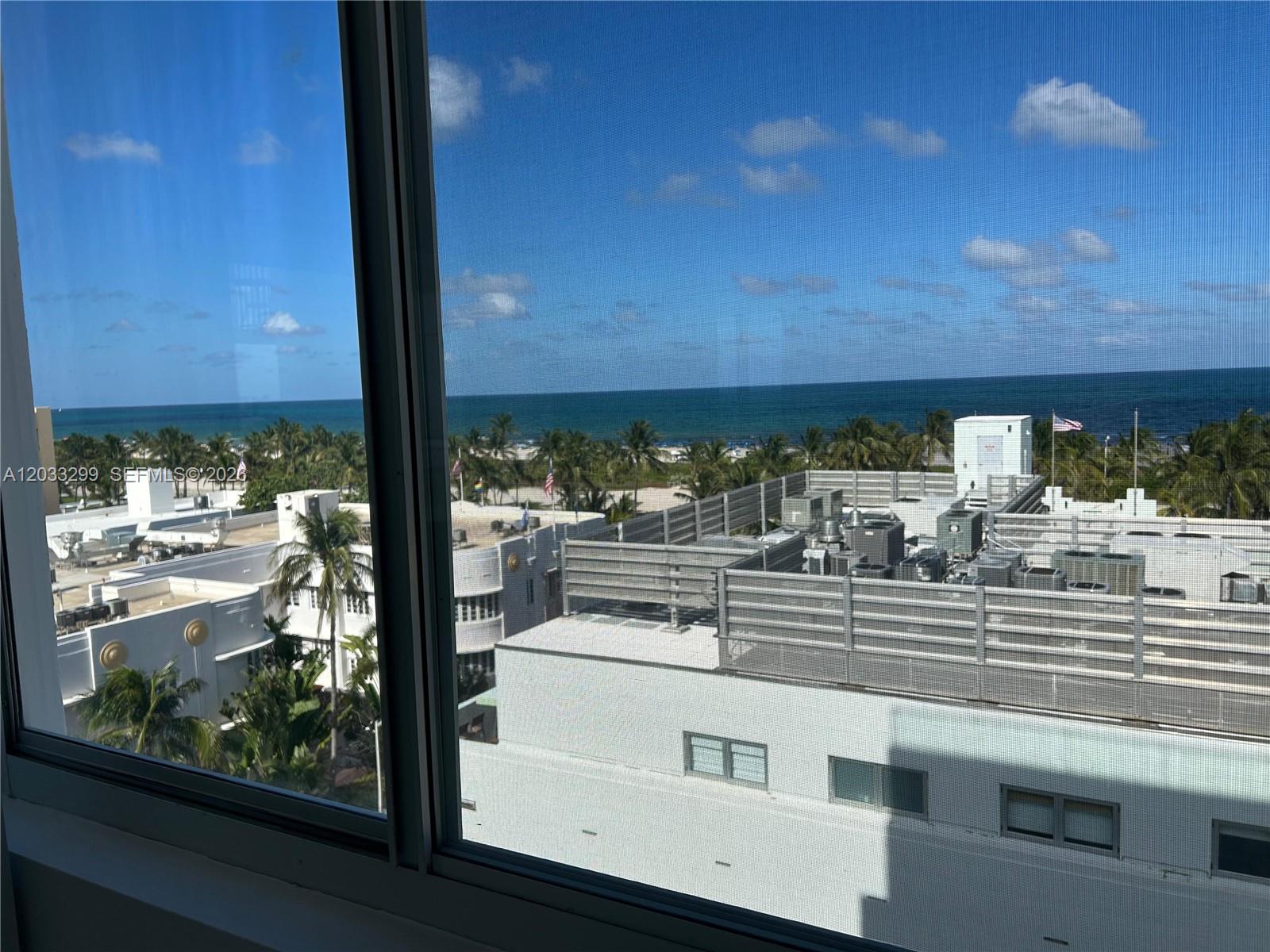 ISLANDER CONDO APTS - Residential Lease