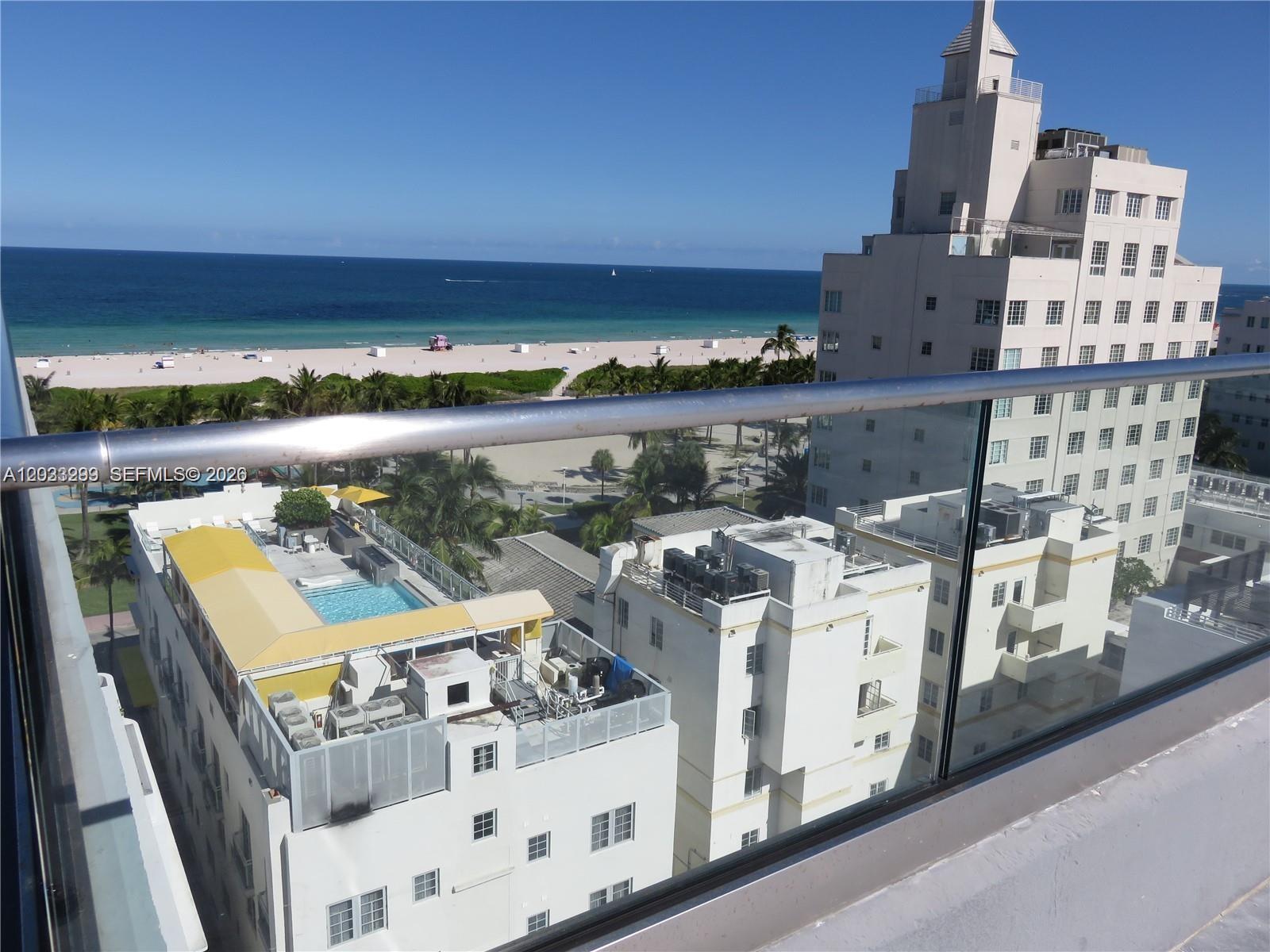 ISLANDER CONDO APTS - Residential Lease
