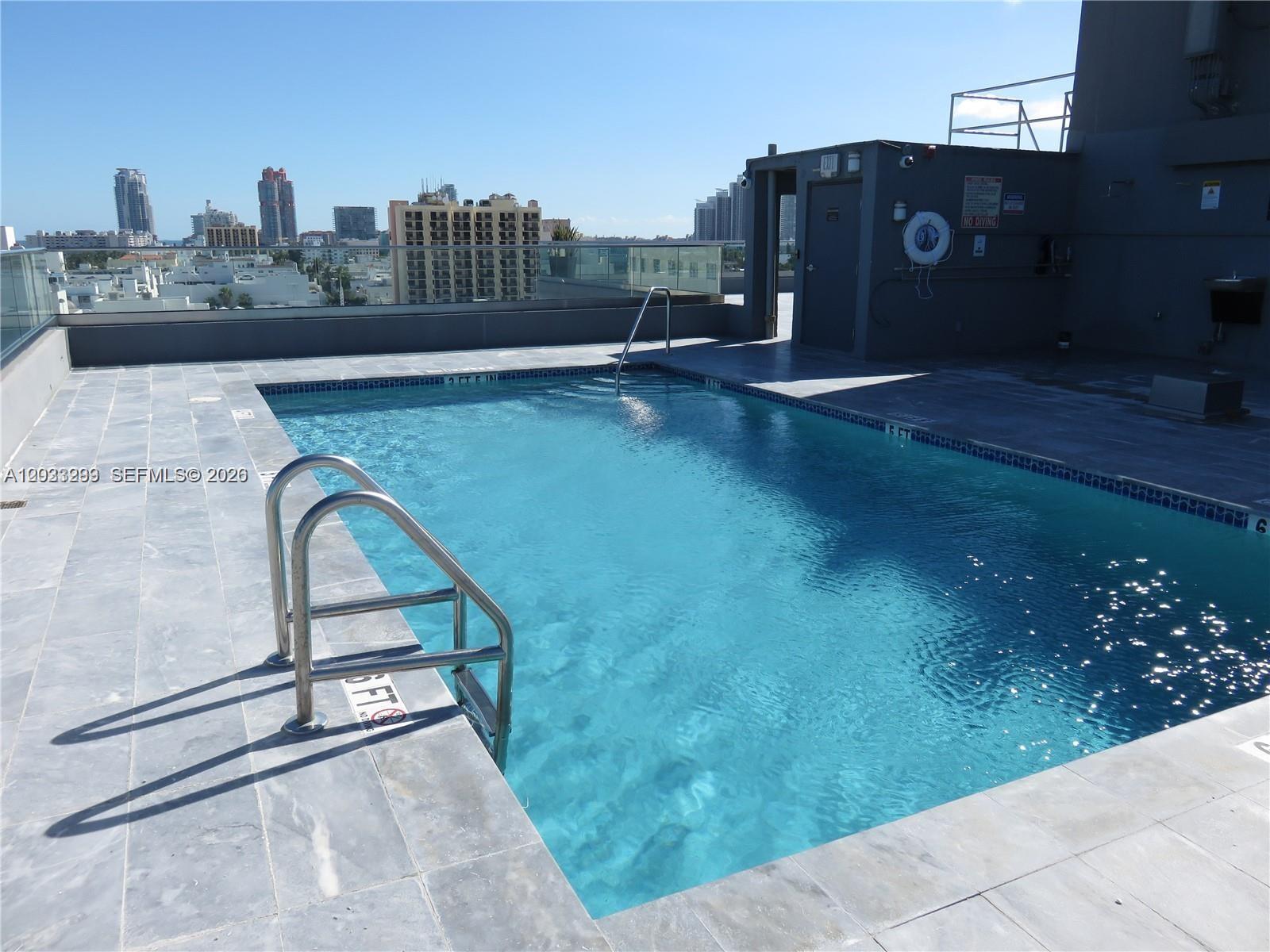 ISLANDER CONDO APTS - Residential Lease