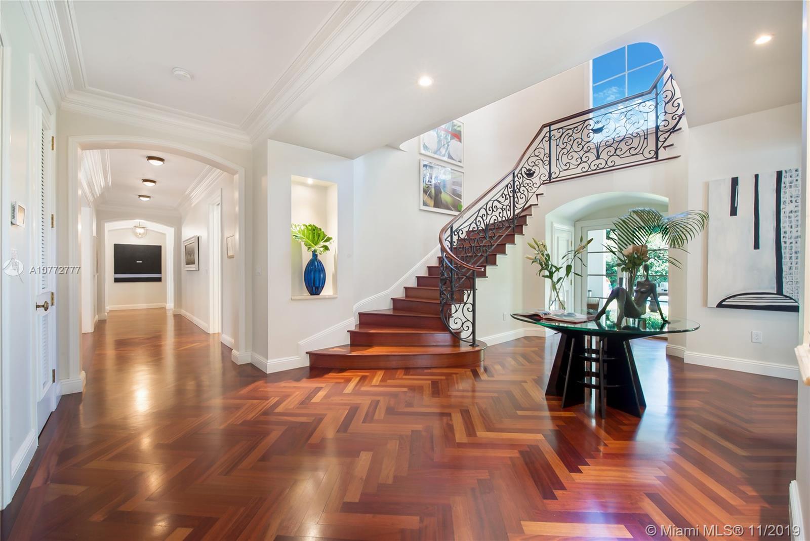 STONEGATE - Residential