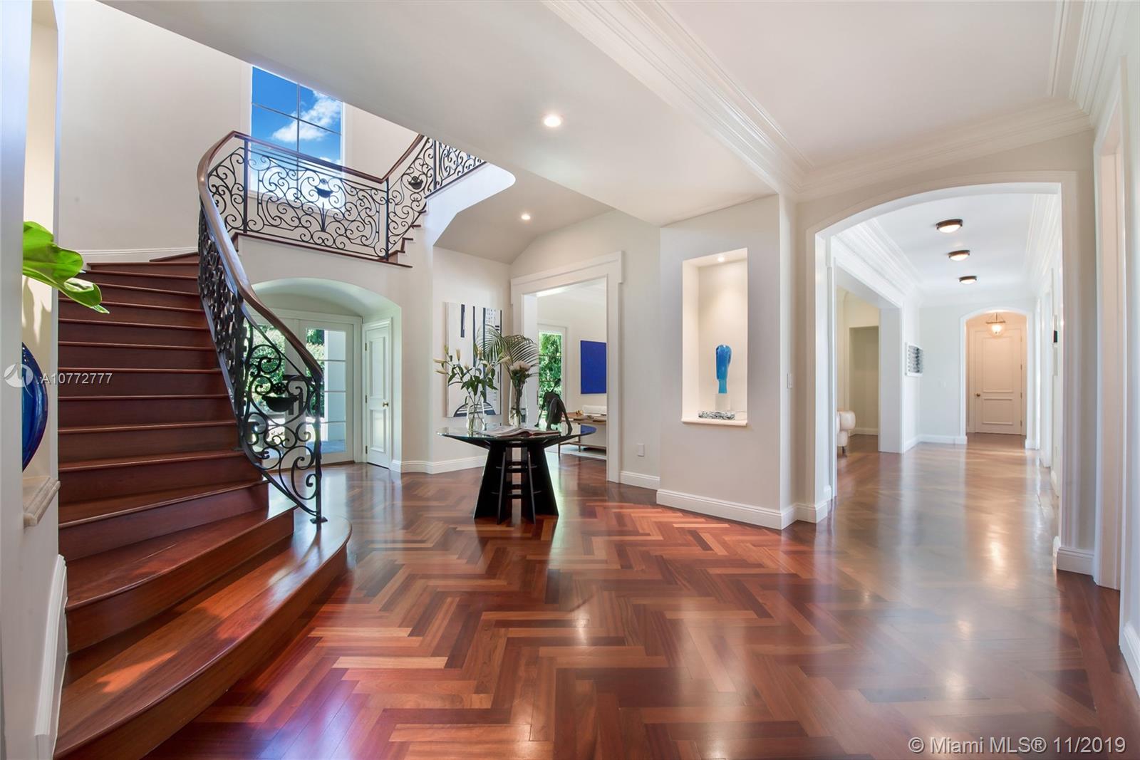 STONEGATE - Residential