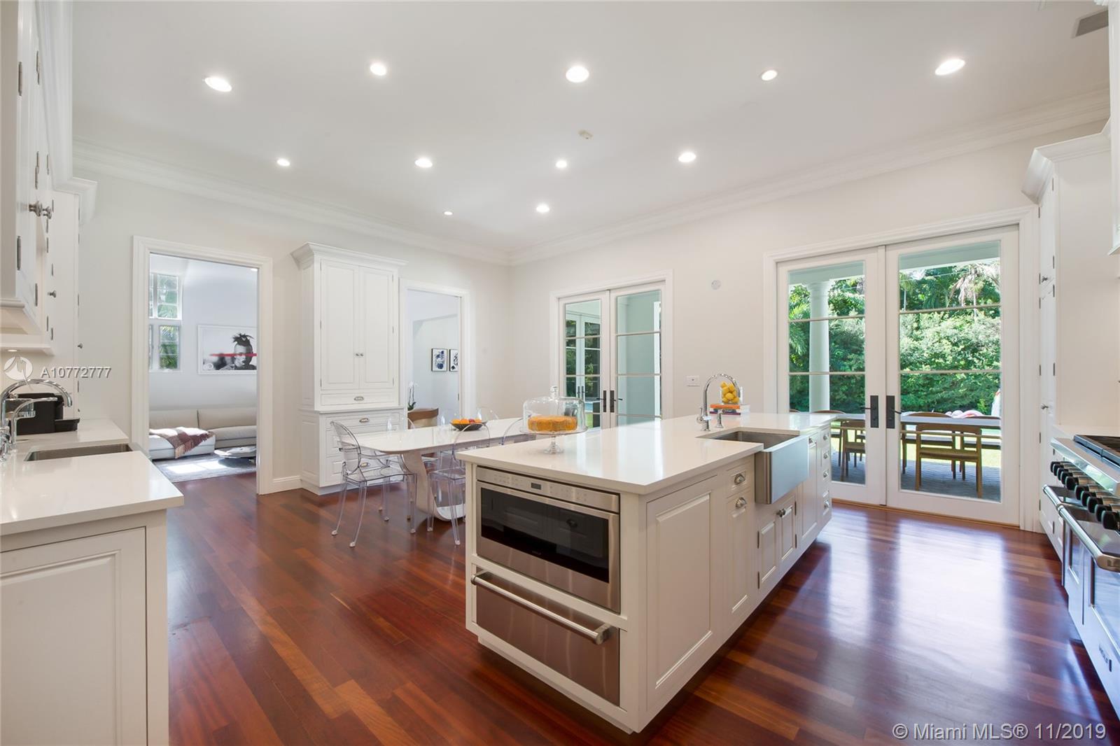 STONEGATE - Residential