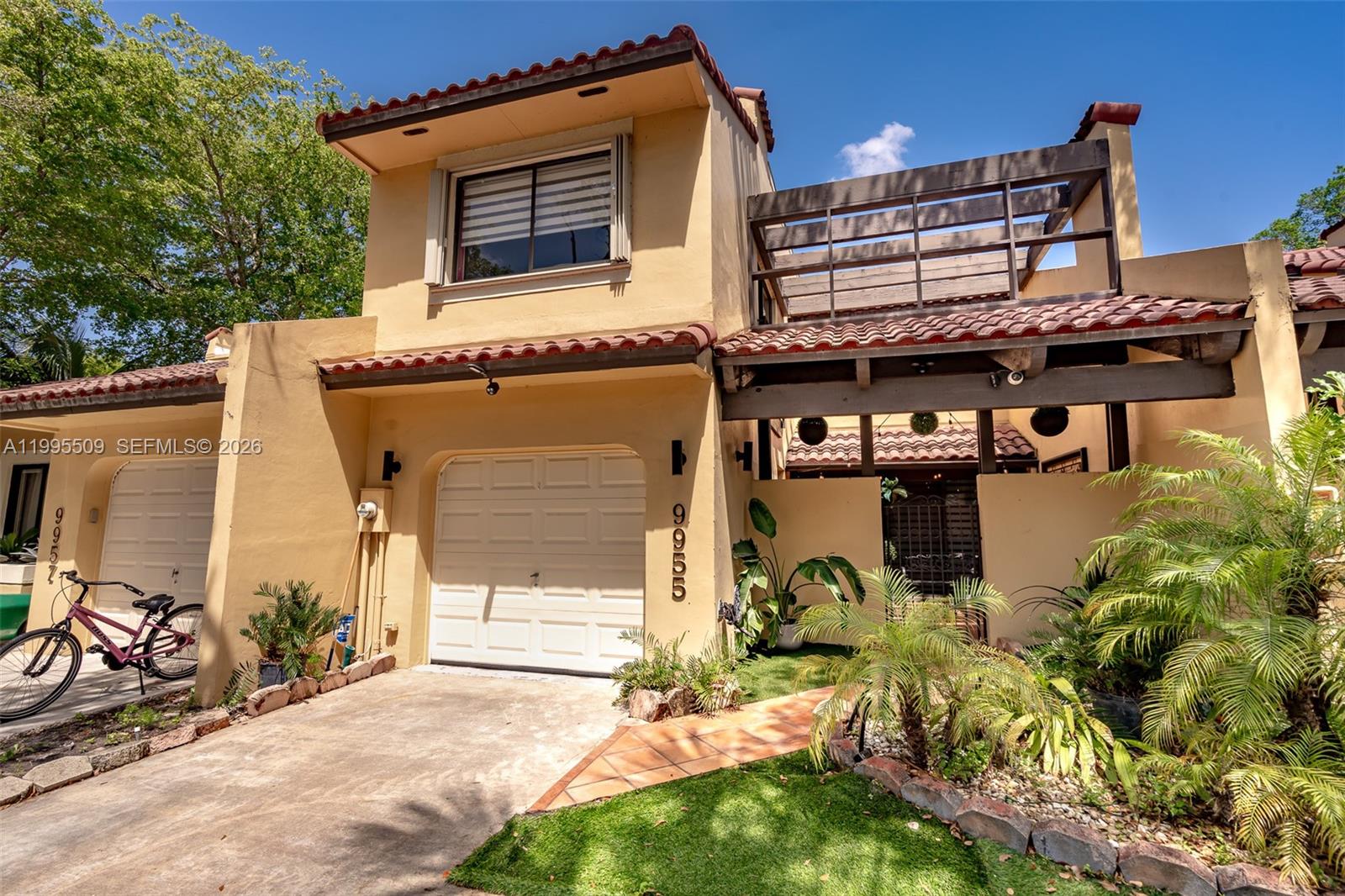 COSTA DEL SOL CONDO F - Residential