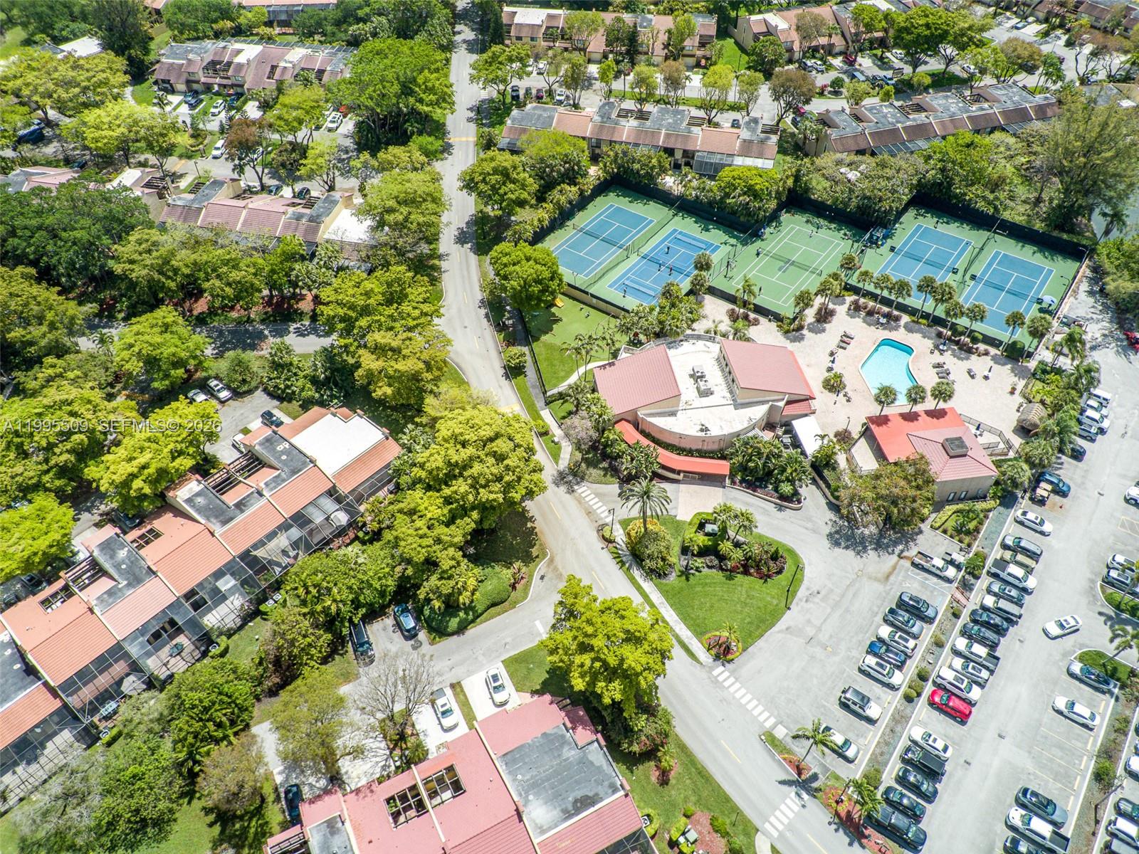 COSTA DEL SOL CONDO F - Residential