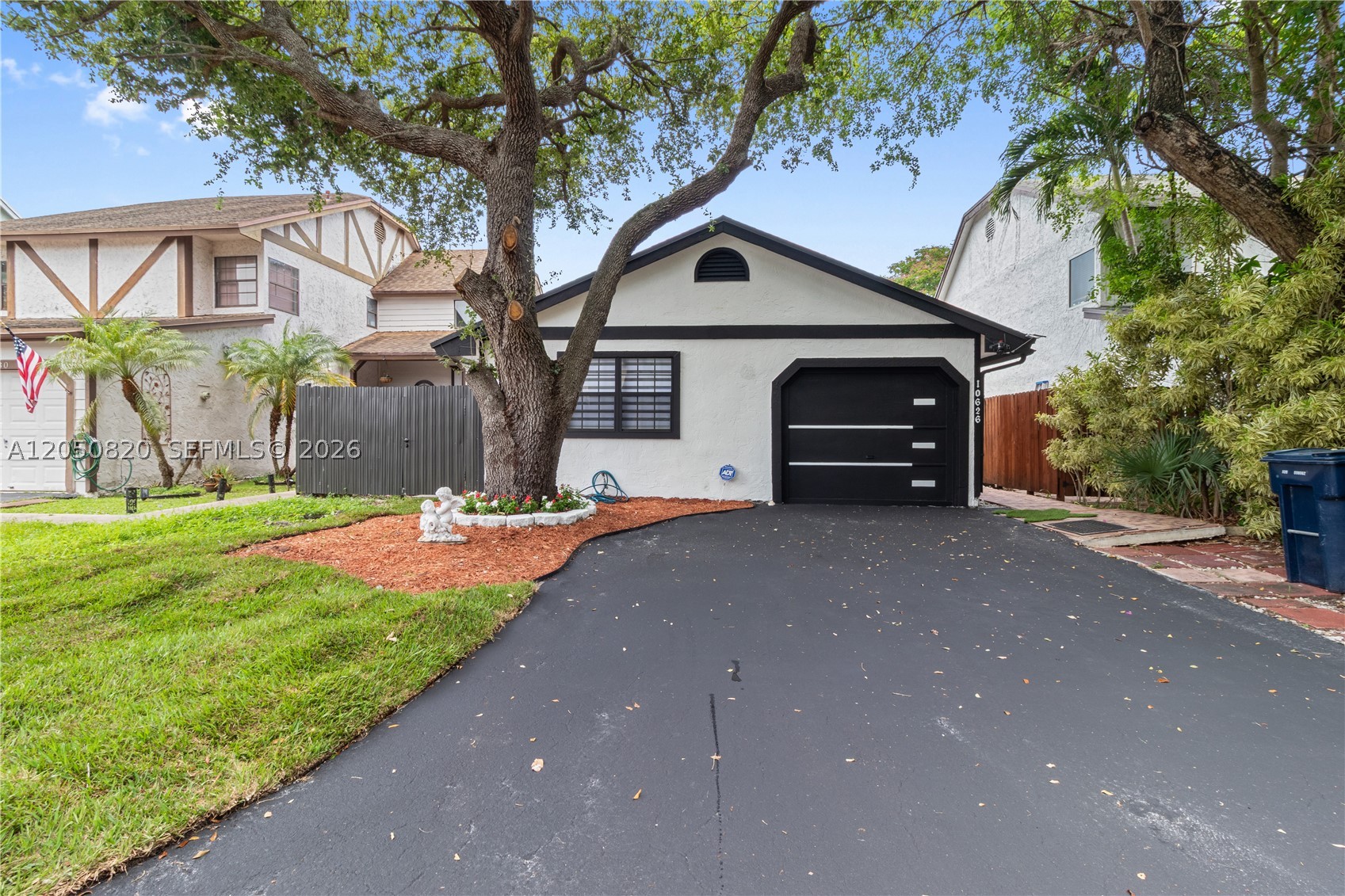 Beautifully remodeled 3-bedroom, 2-bath home located in the highly desirable Hammocks community. This move-in ready residence features an open-concept layout, a versatile multi-purpose room ideal for a home office, gym, playroom, or guest space, a modern kitchen with quartz countertops and stainless steel appliances, beautifully updated bathrooms, and porcelain tile flooring throughout. Relax year-round in the covered and screened terrace overlooking a peaceful lake. The backyard features a mature avocado tree that produces fruit. Roof replaced in 2013. Enjoy The Hammocks amenities, including scenic walking and biking trails, community pools, tennis courts, playgrounds, and more. Low HOA of only $98 per month. Conveniently located near top-rated schools, shopping, restaurants, parks, and major highways. Seller requests up to 30 days of post-closing occupancy. A must-see!