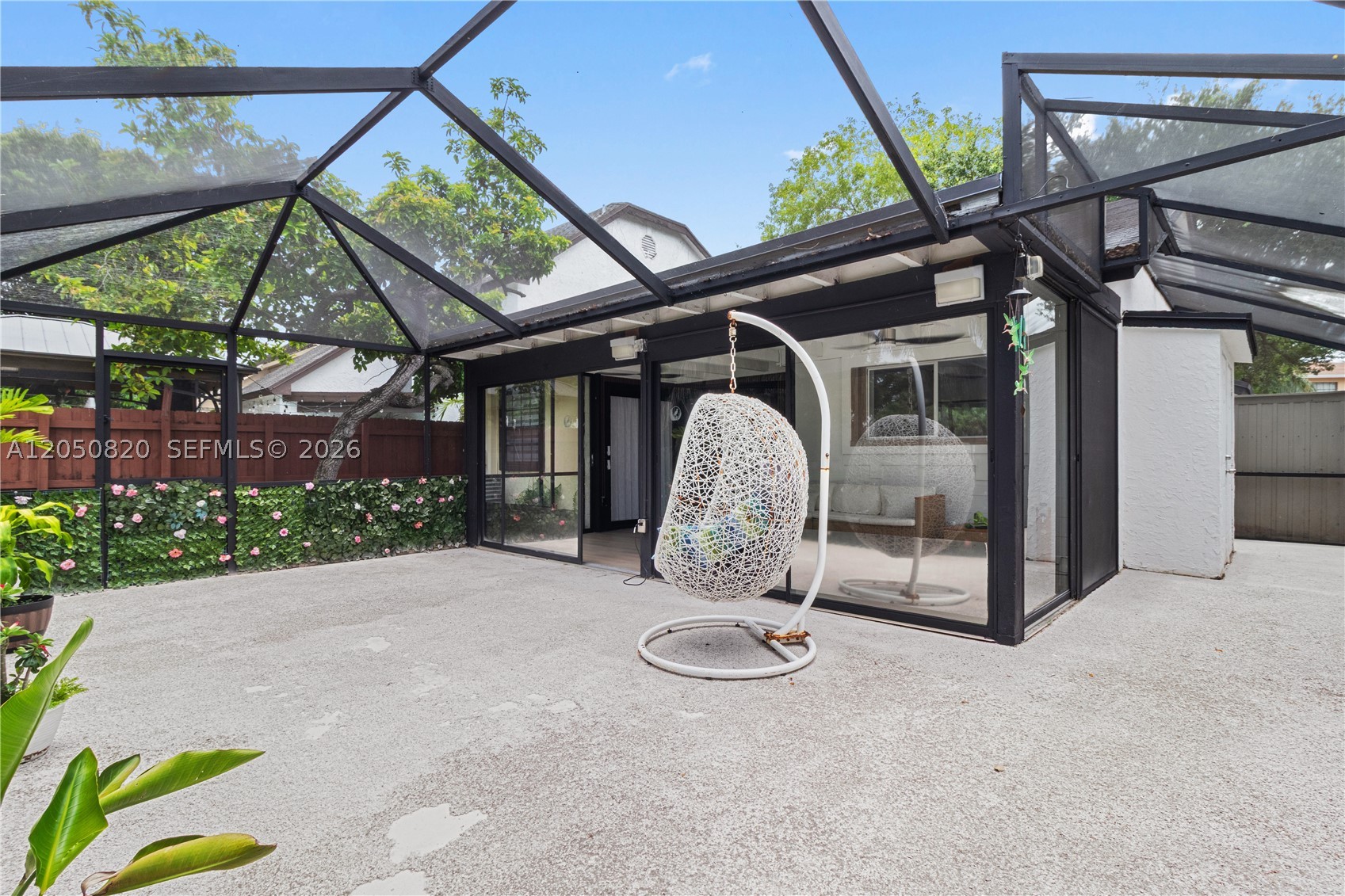 JUNIPER AT THE HAMMOCKS - Residential