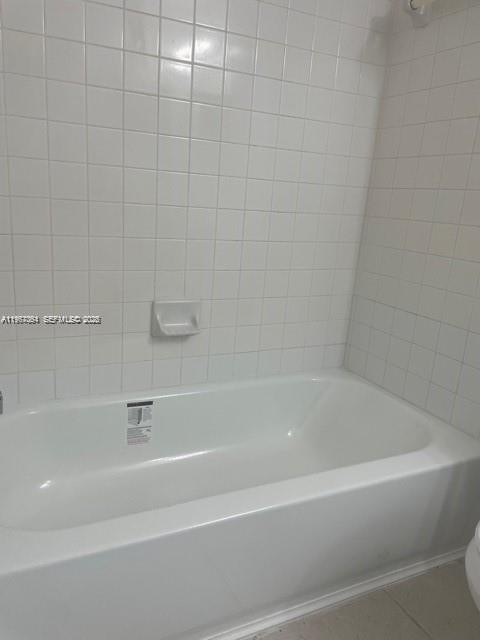 SUMMERBREEZE CONDO - Residential