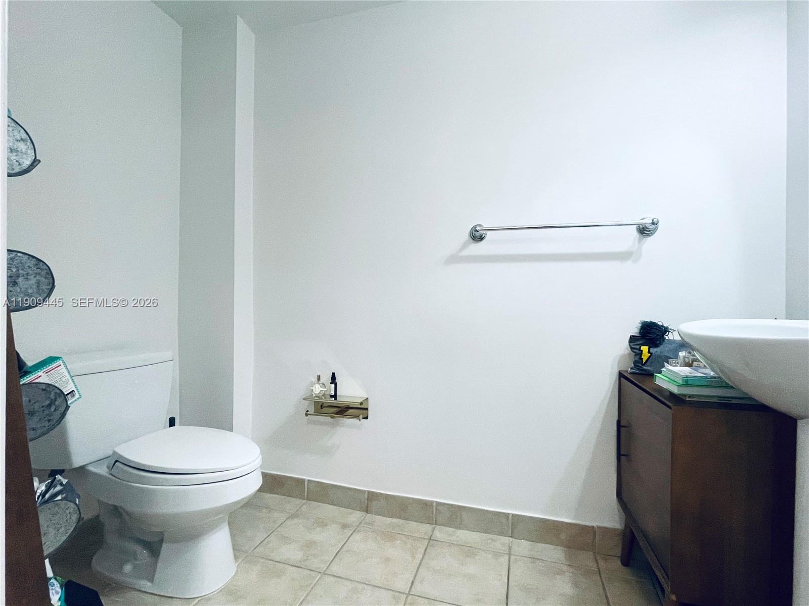 CORAL GABLES DOUGLAS SEC - Residential