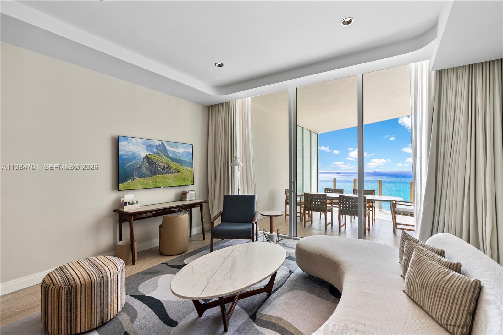 Four Seasons - Residential