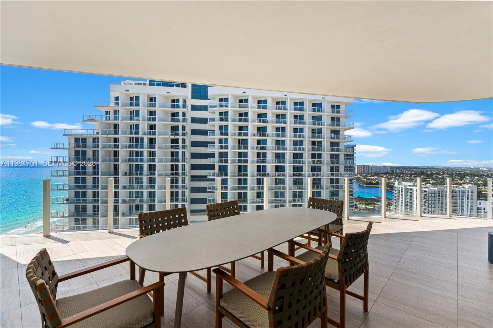 Four Seasons - Residential