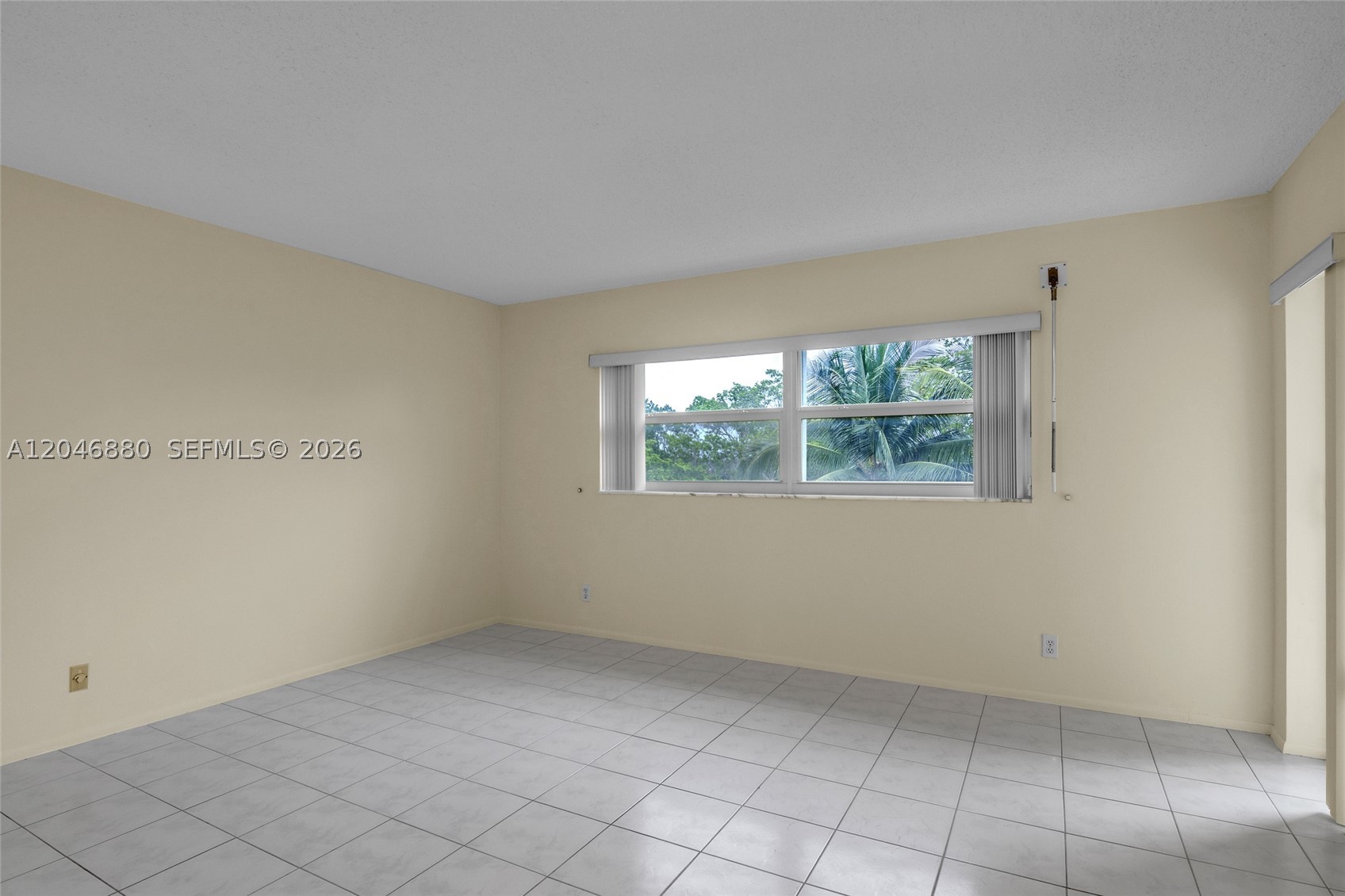 FAIRWAYS ROYALE CONDO - Residential