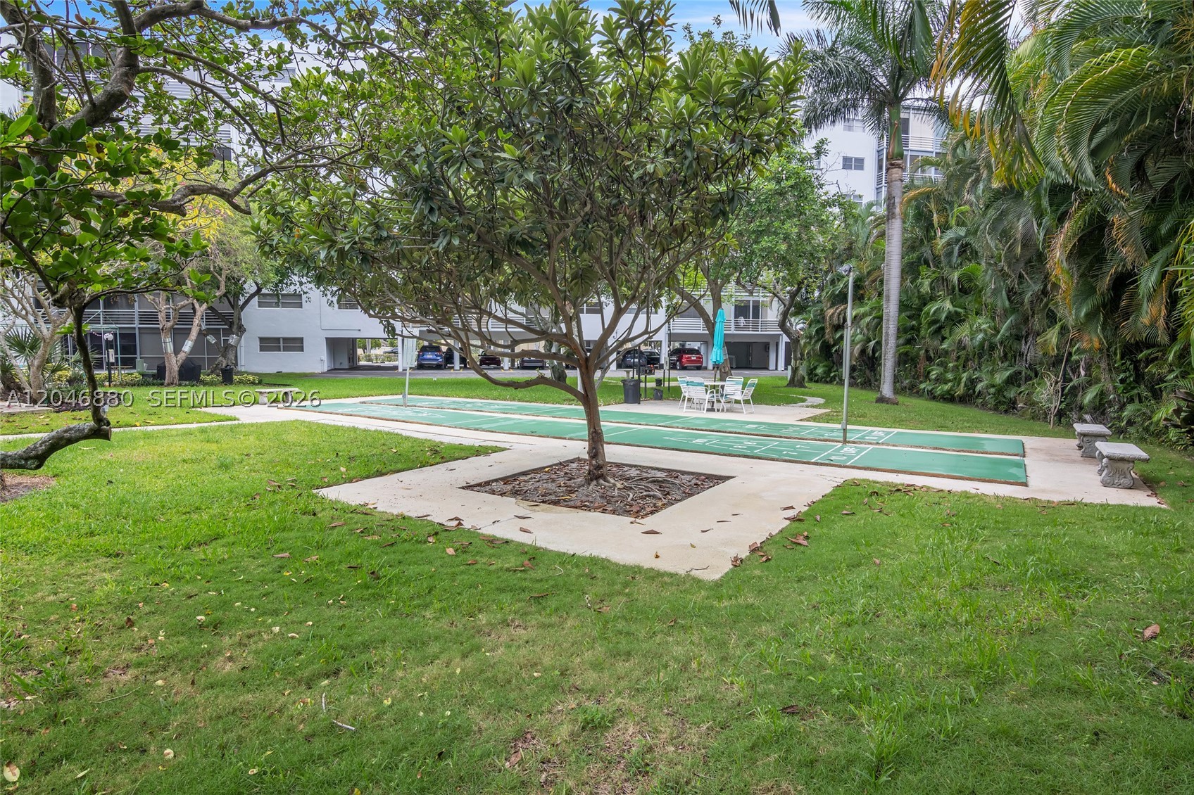 FAIRWAYS ROYALE CONDO - Residential
