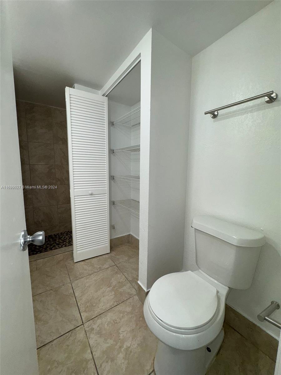 SPRINGCREST CONDO - Residential Lease