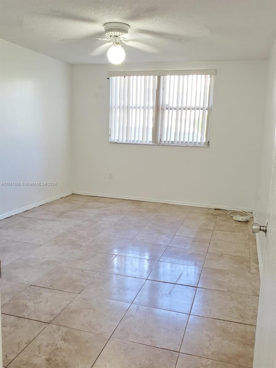 LAS VISTAS AT DORAL CONDO - Residential Lease