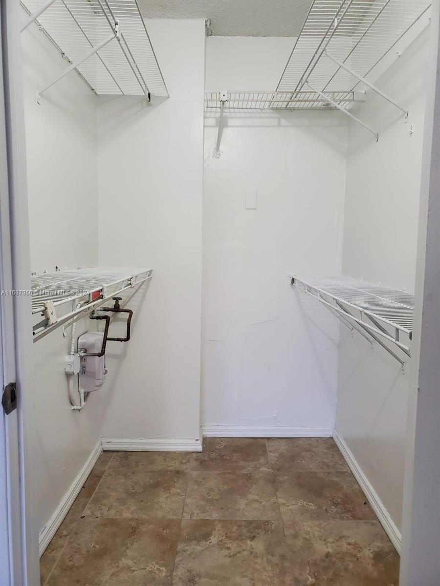 LAS VISTAS AT DORAL CONDO - Residential Lease