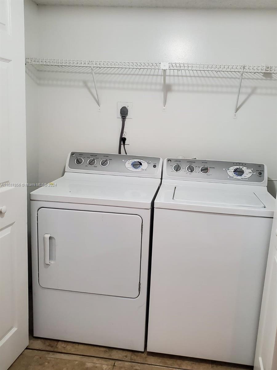 LAS VISTAS AT DORAL CONDO - Residential Lease