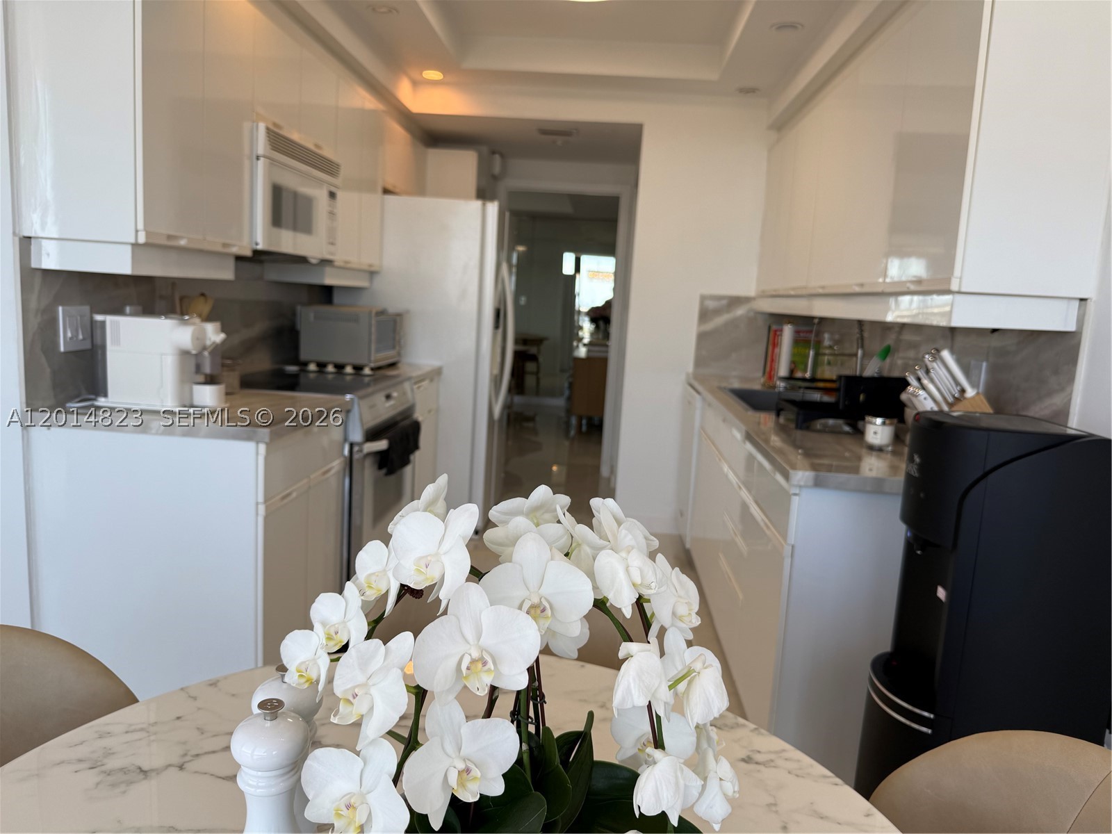 2000 ISL BLVD WILLIAMS IS - Residential
