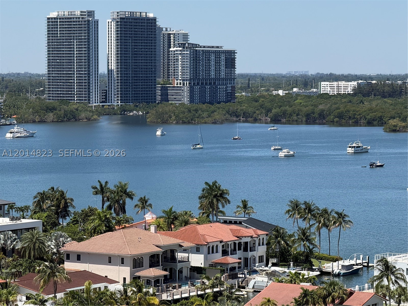 2000 ISL BLVD WILLIAMS IS - Residential