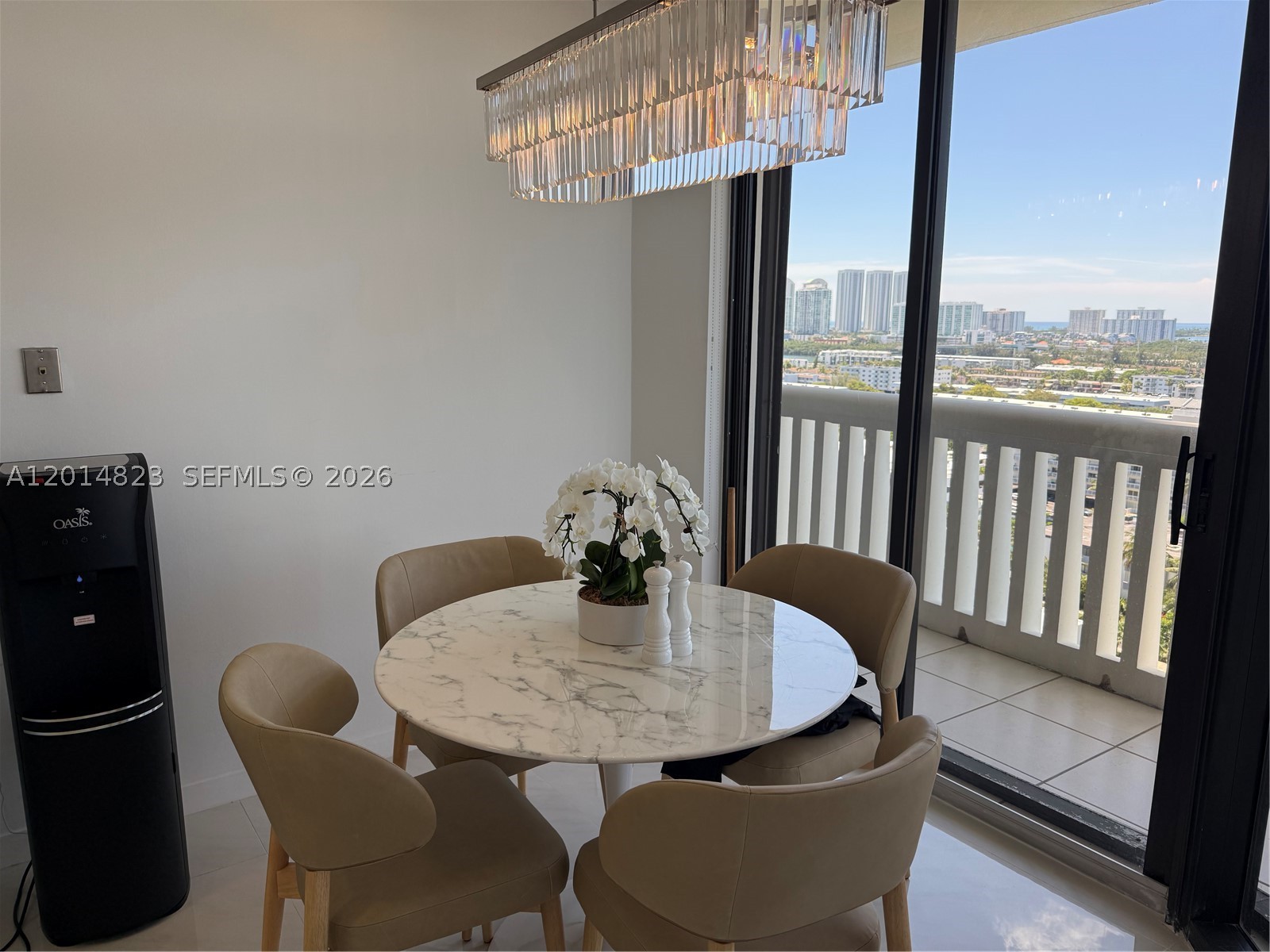 2000 ISL BLVD WILLIAMS IS - Residential