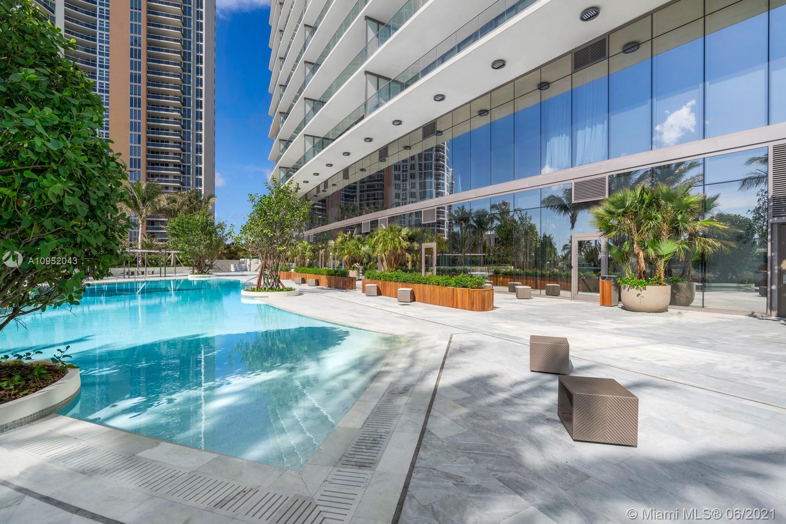 18975 COLLINS CONDO - Residential