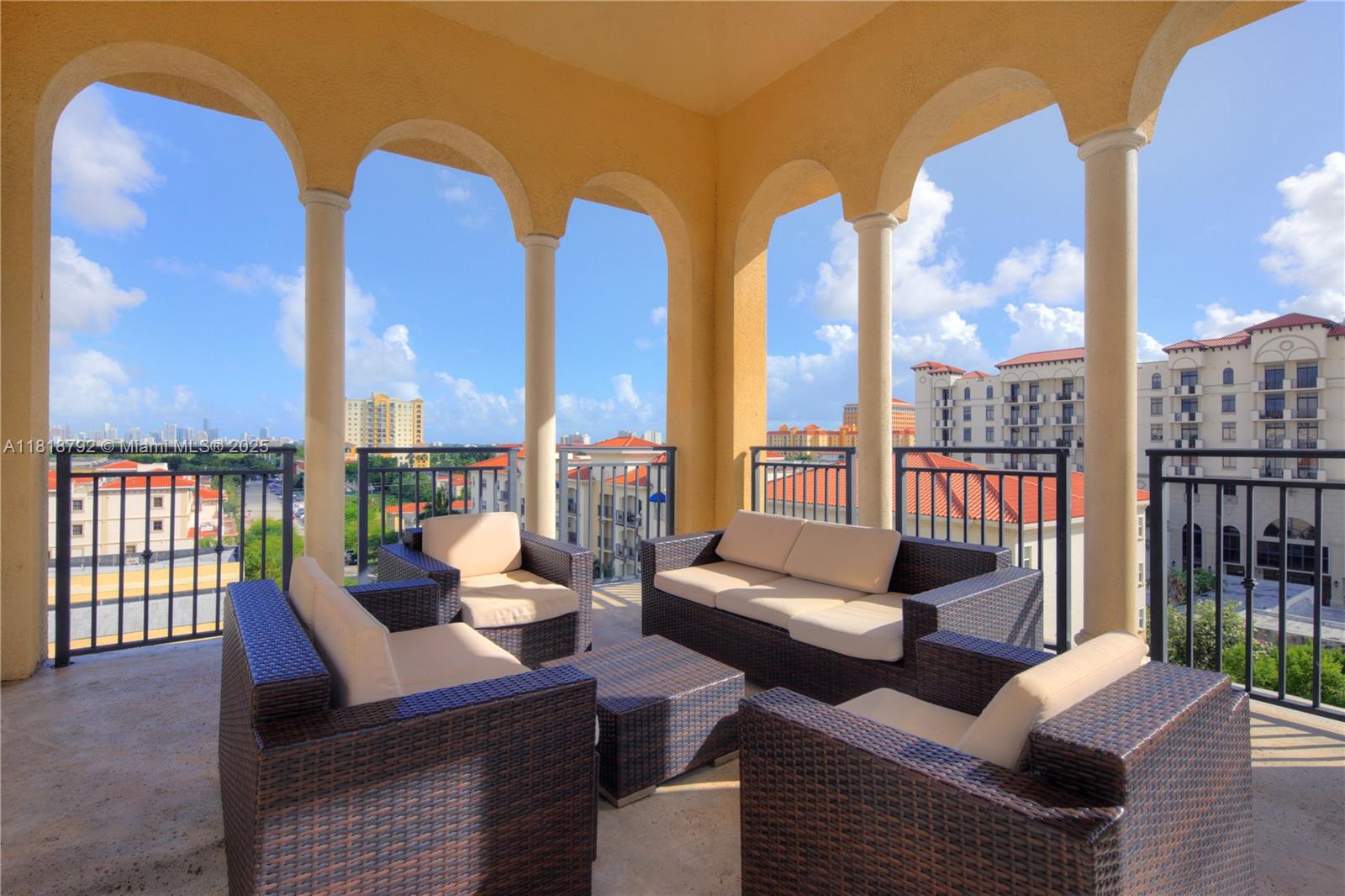 THE PONCE DE LEON CONDO - Residential Lease