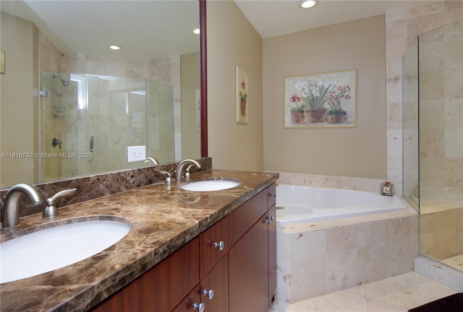 THE PONCE DE LEON CONDO - Residential Lease