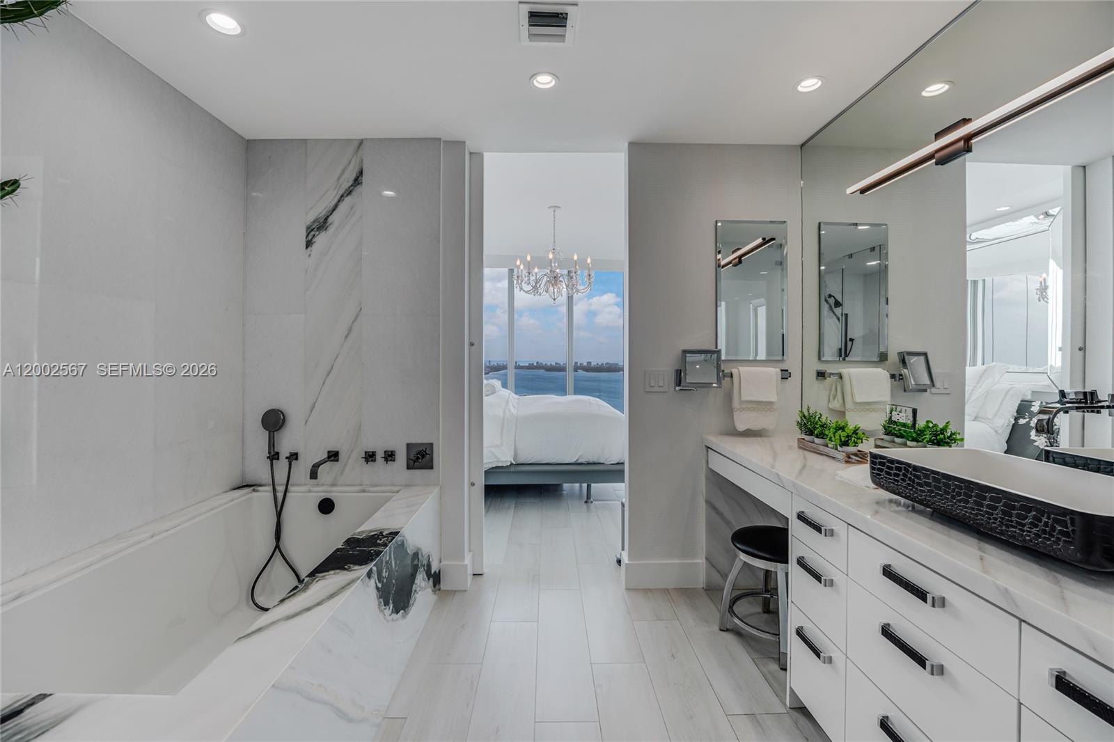 BISCAYNE BEACH CONDO - Residential