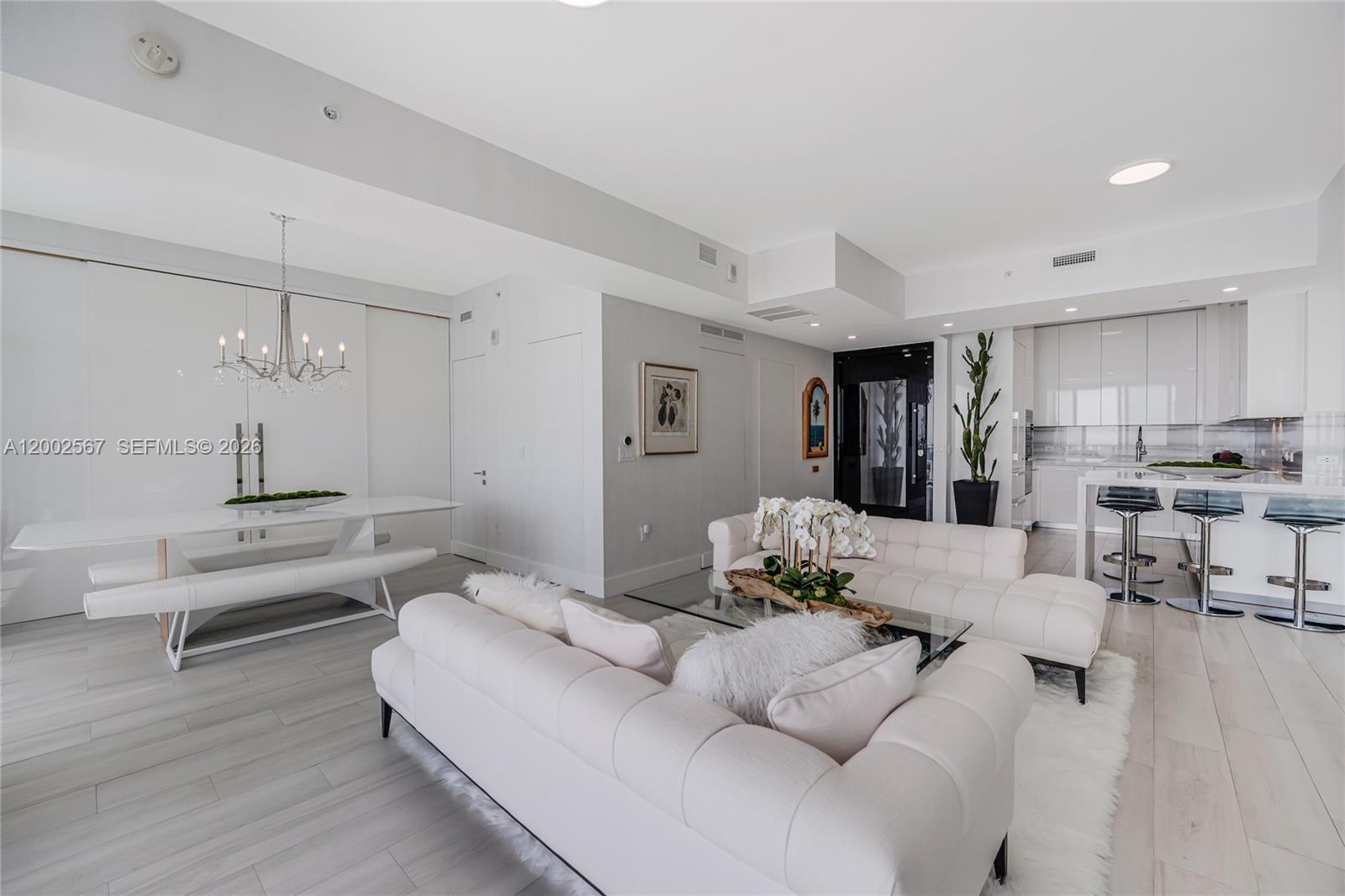 BISCAYNE BEACH CONDO - Residential