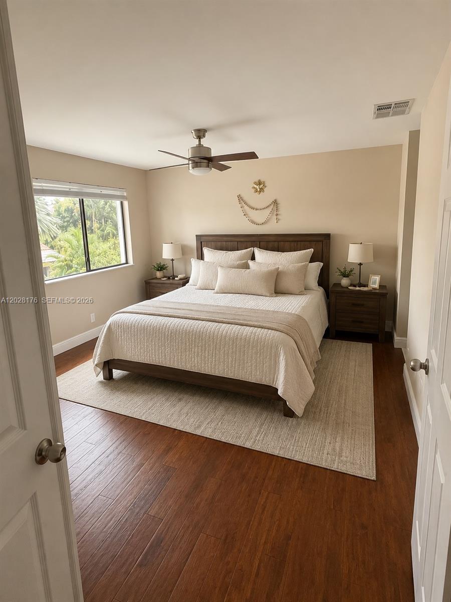 WIMBLEDON VILLAS OF VIA V - Residential