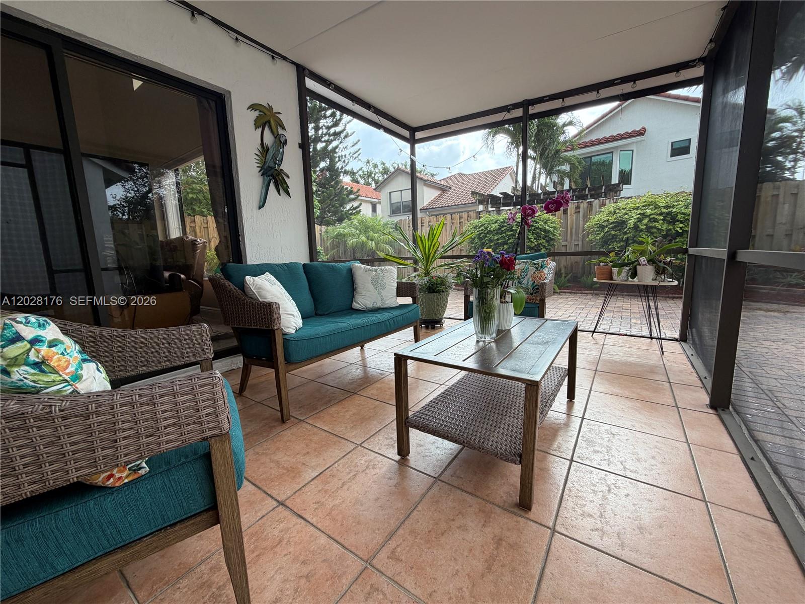 WIMBLEDON VILLAS OF VIA V - Residential