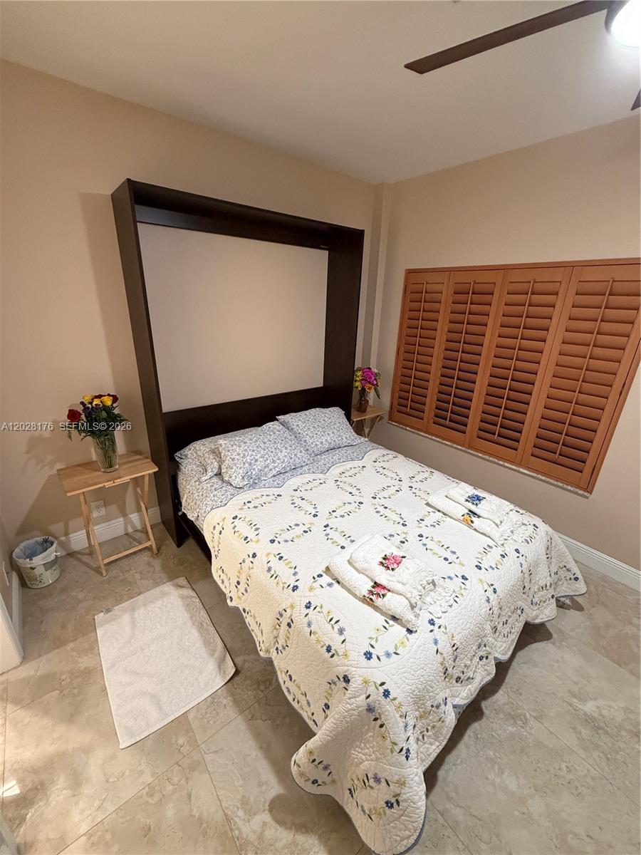 WIMBLEDON VILLAS OF VIA V - Residential