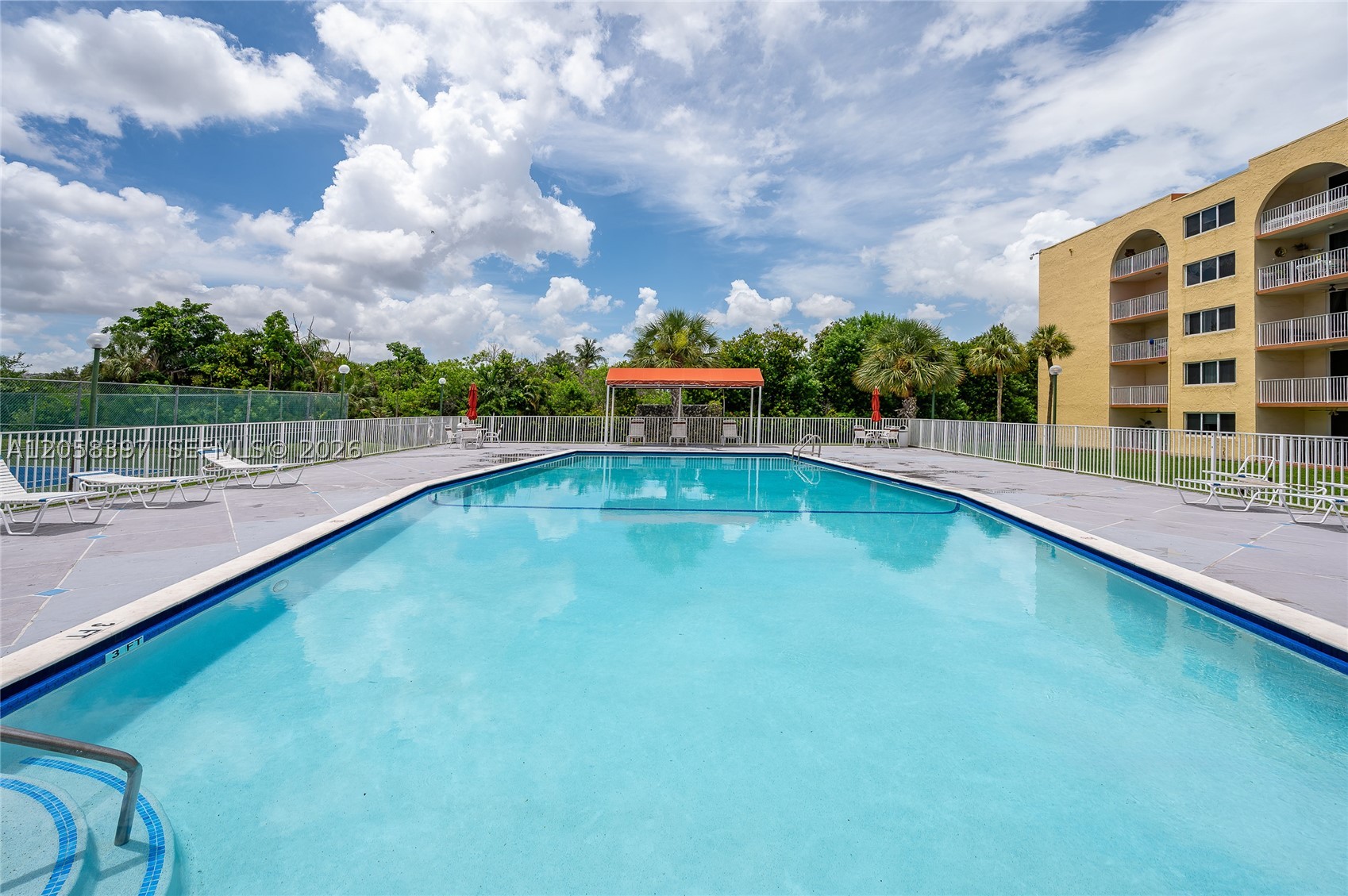 CORAL GATE WEST CONDO - Residential
