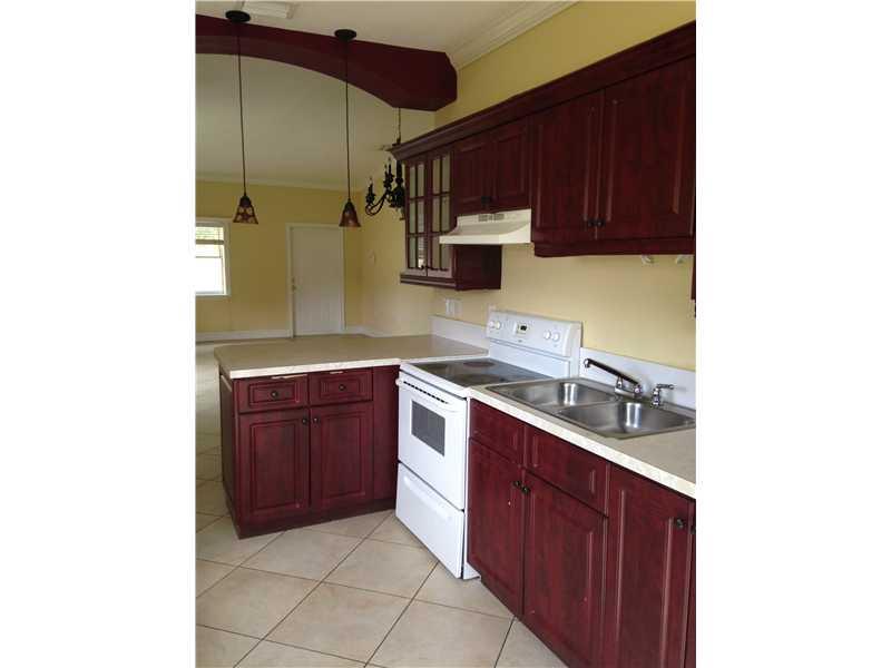 WATERSIDE TOWNHOMES SEC 5 - Residential Lease
