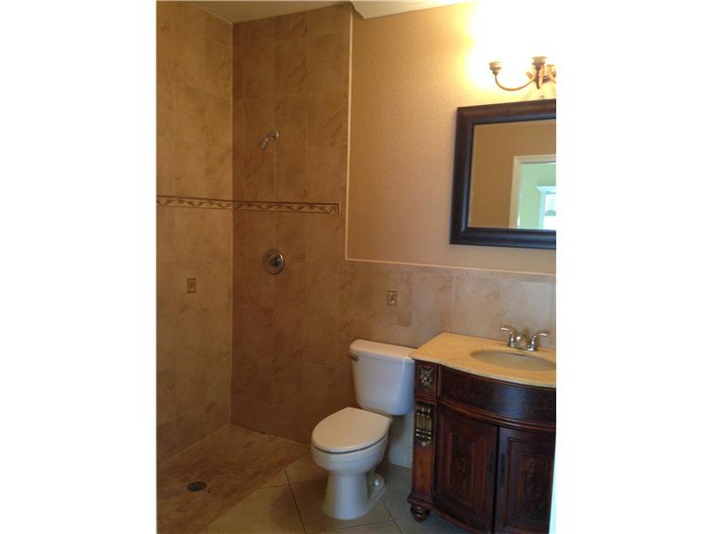 WATERSIDE TOWNHOMES SEC 5 - Residential Lease