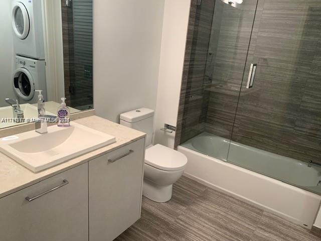1010 BRICKELL CONDO - Residential Lease