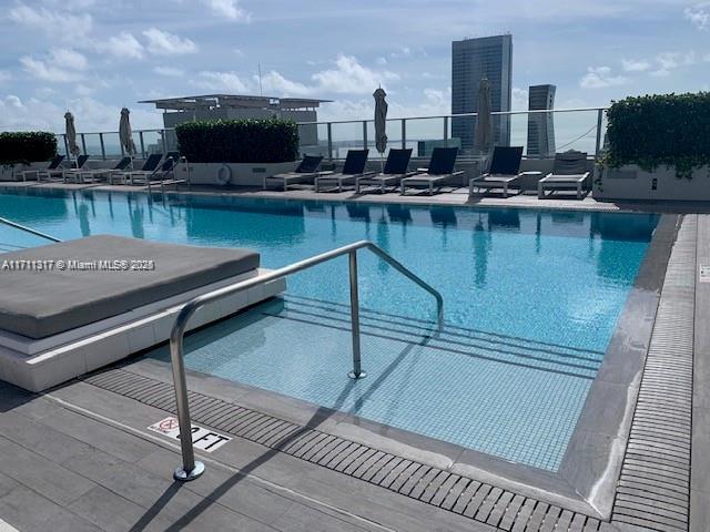 1010 BRICKELL CONDO - Residential Lease
