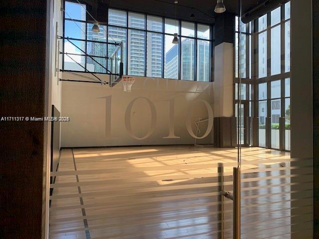 1010 BRICKELL CONDO - Residential Lease