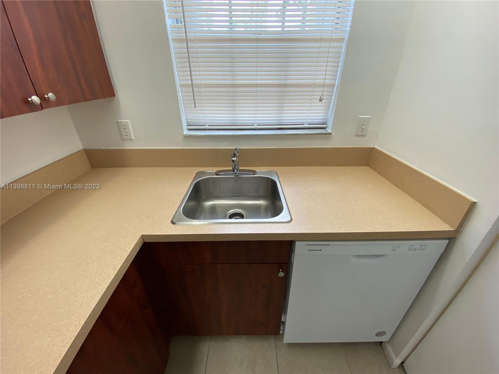 KEY GATE CONDO NO FIVE - Residential Lease