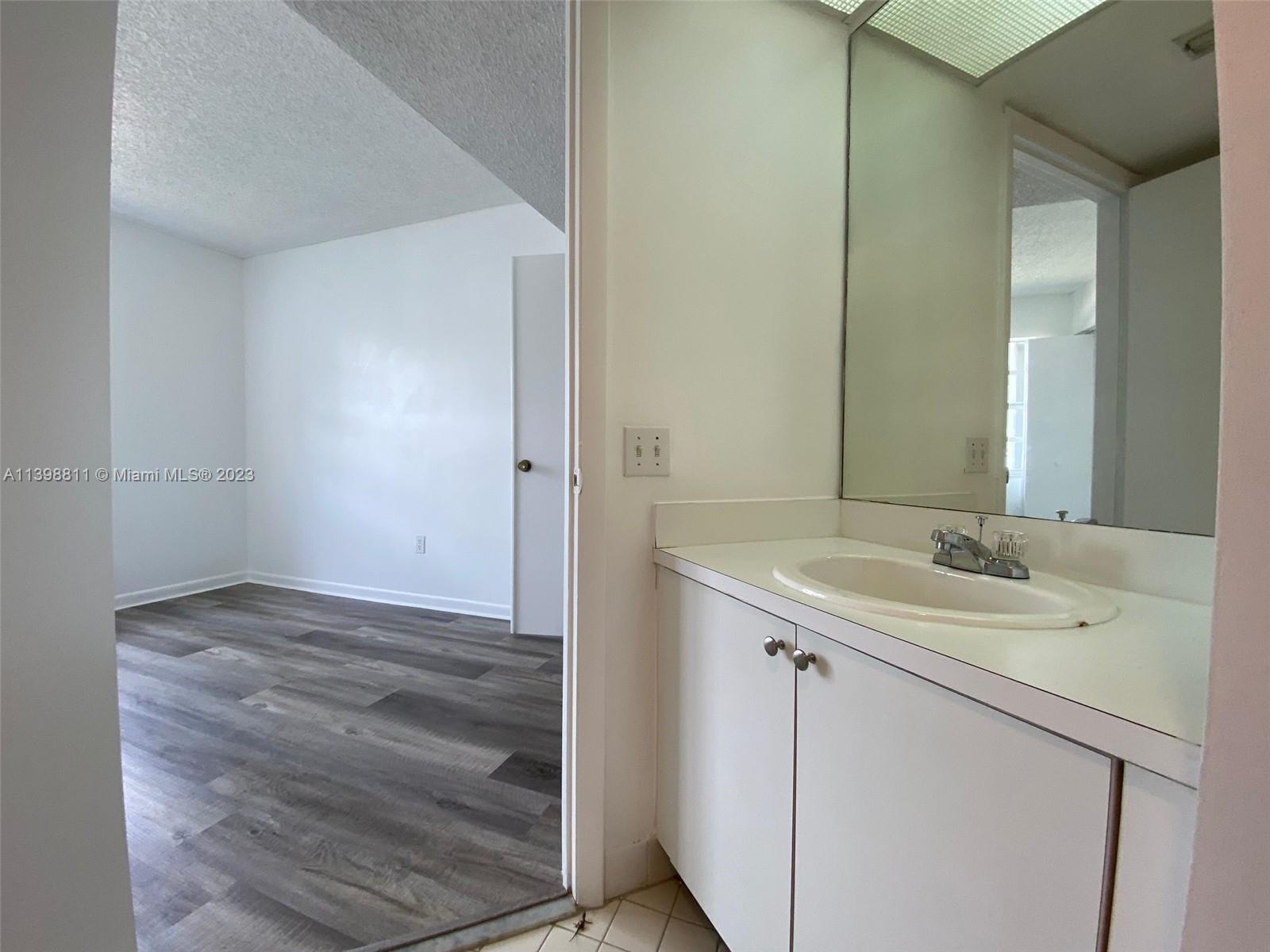 KEY GATE CONDO NO FIVE - Residential Lease