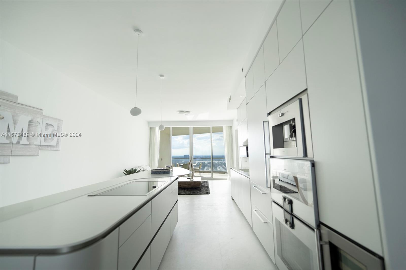 JADE SIGNATURE CONDO - Residential