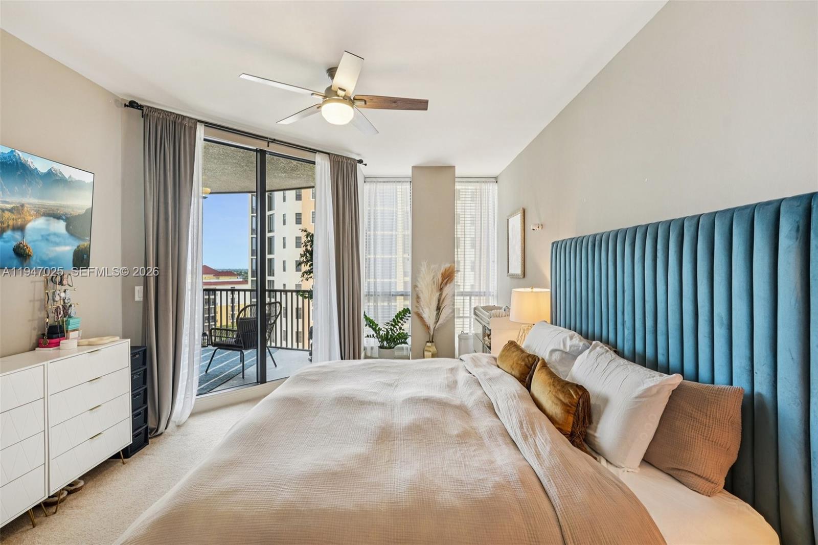 MARINA SOUTH II - Residential