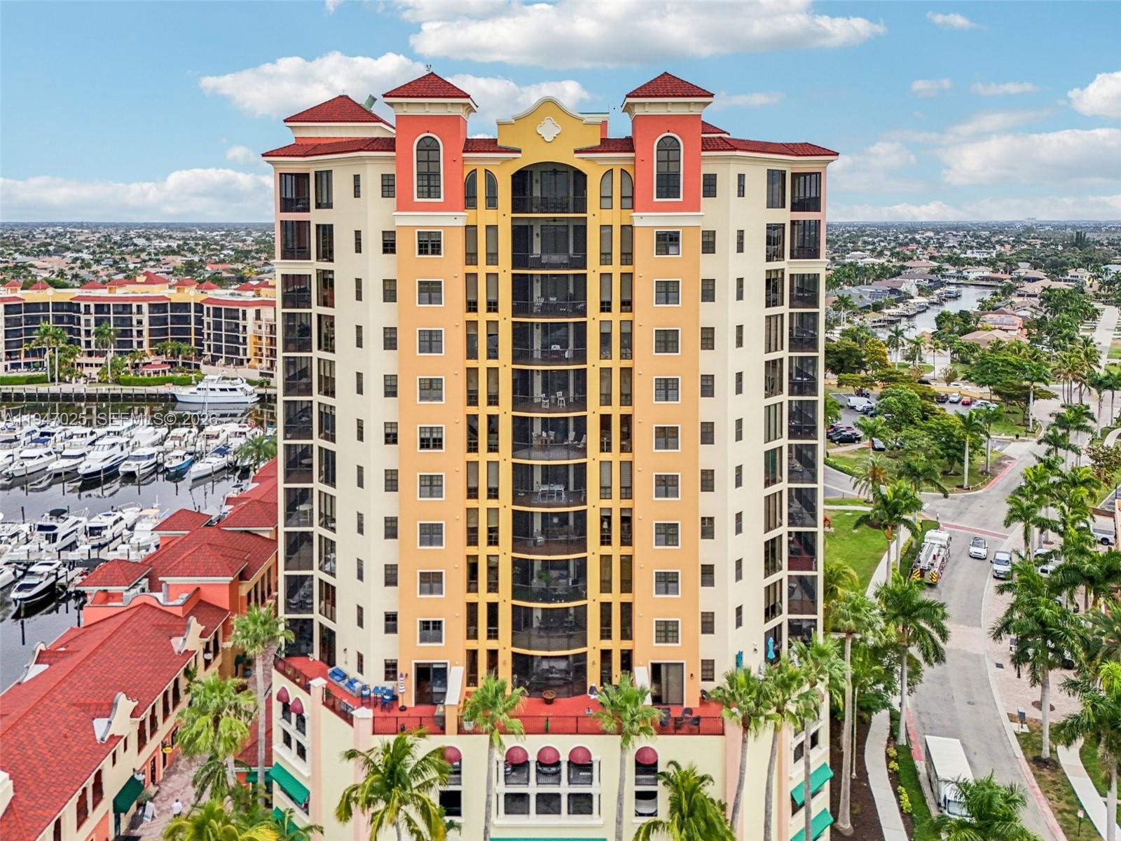 MARINA SOUTH II - Residential
